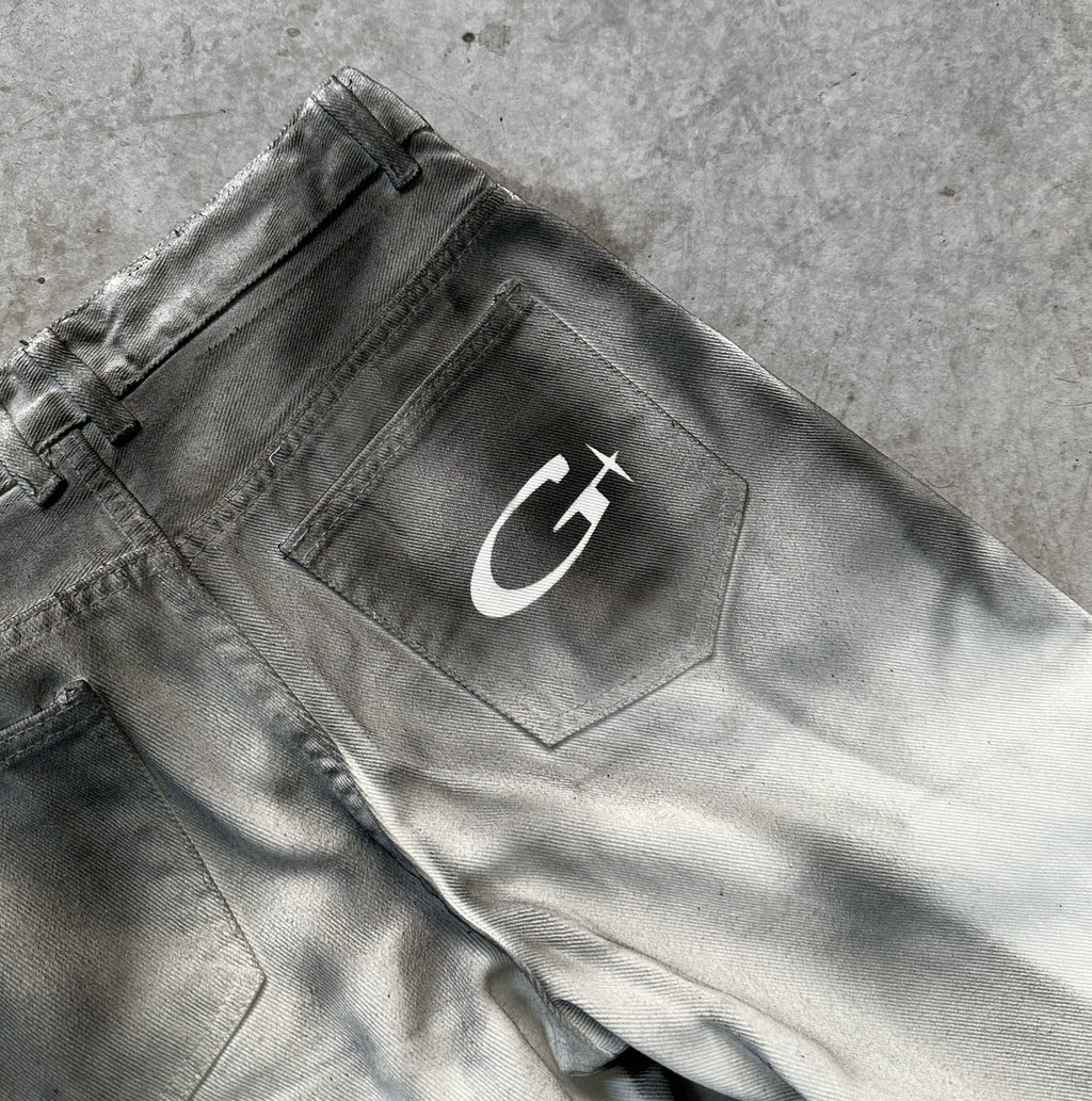 GRHD SMOKE WASH FLARE DENIM