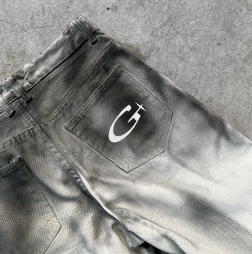 GRHD SMOKE WASH FLARE DENIM